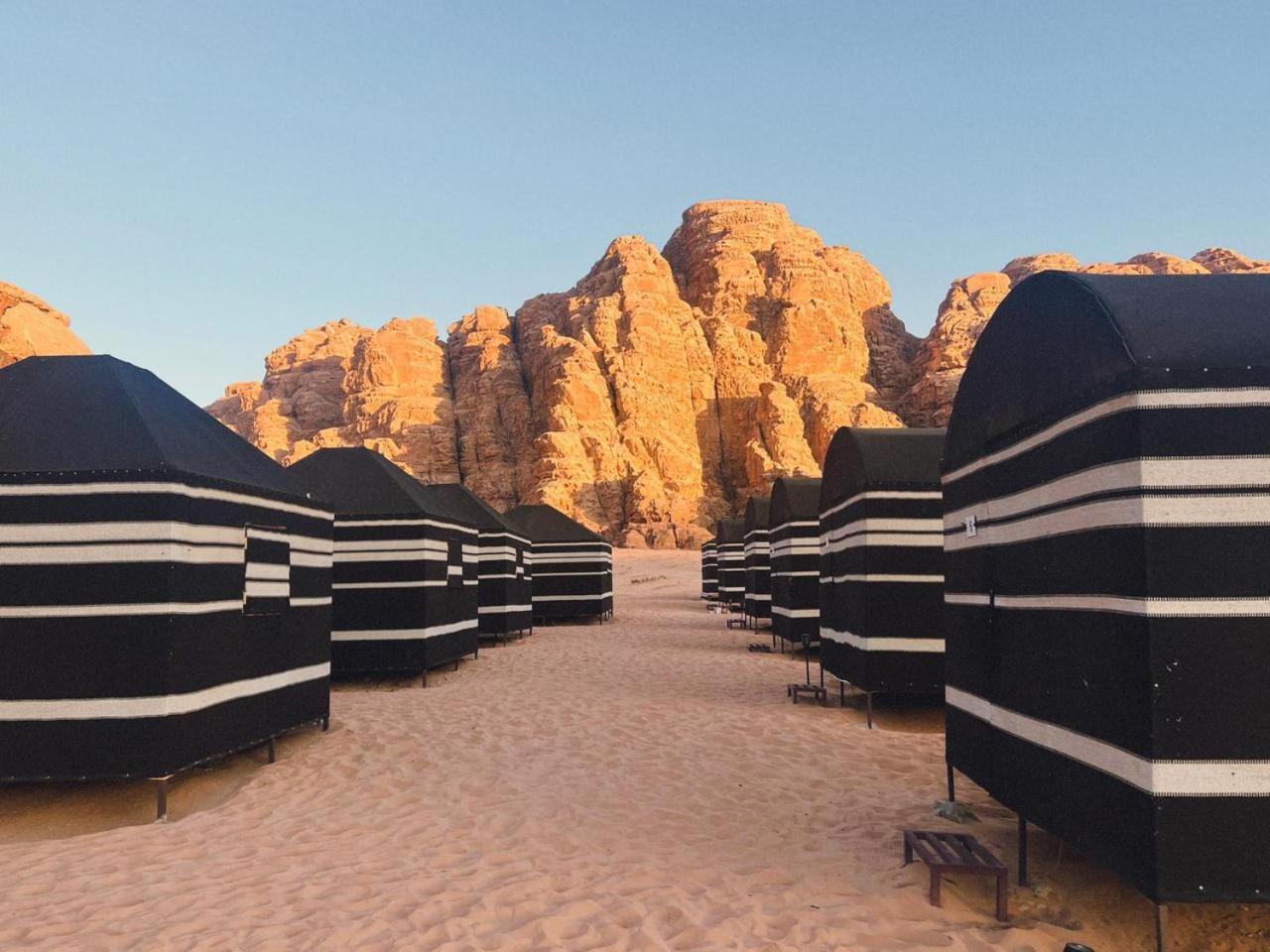 Wadi Rum Magic Nature Camp エクステリア 写真