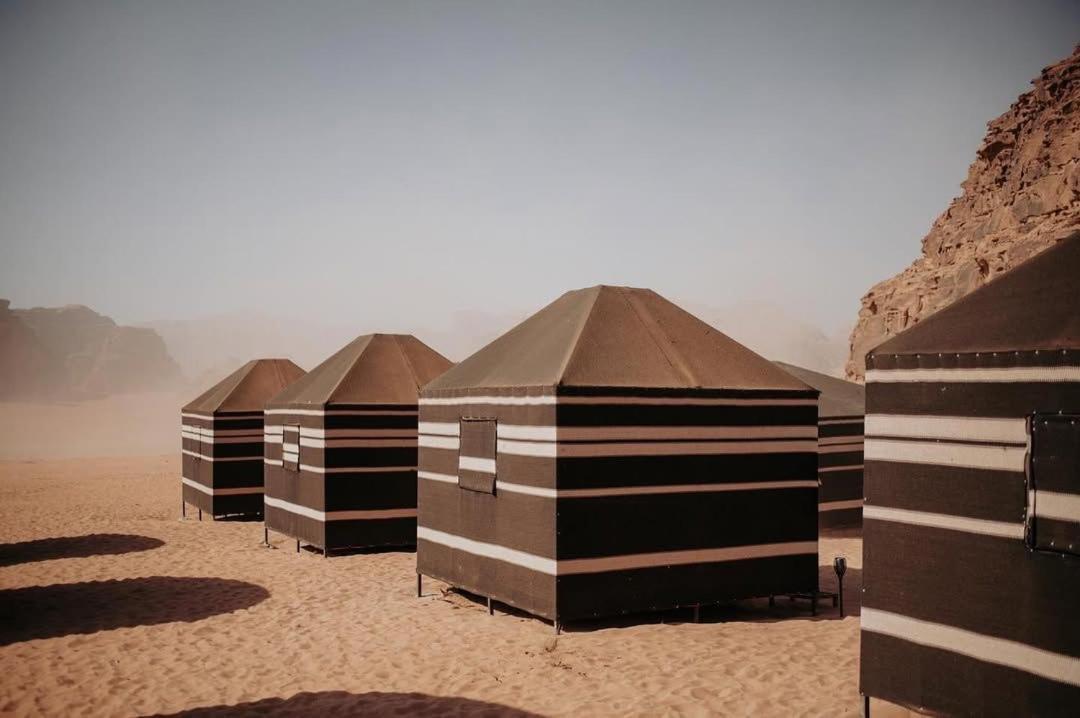 Wadi Rum Magic Nature Camp エクステリア 写真
